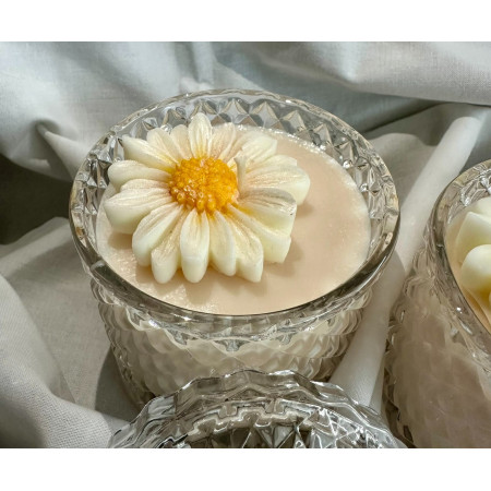 Świeca sojowa w szkle "Daisy"