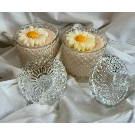 Świeca sojowa w szkle "Daisy"